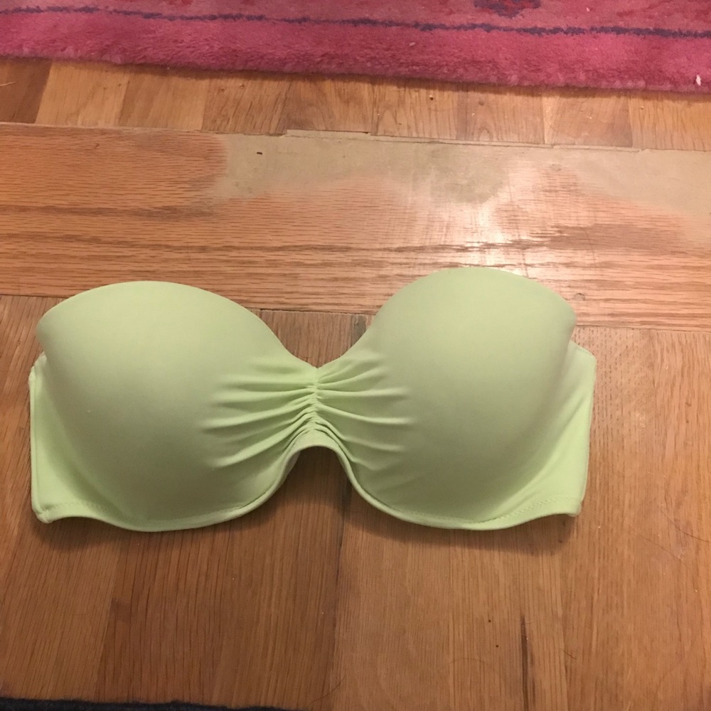 Vs swimsuit top size 34d